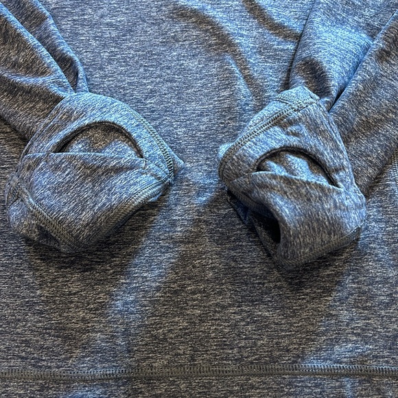 Lululemon Men’s soft and stretchy heather blue hoody size medium - Picture 4 of 11